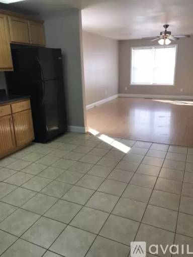 Main picture of 219 Netherton Ln