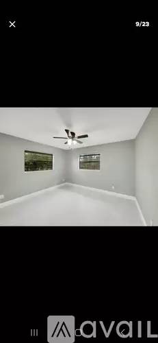 Main picture of 8 Lake Ct