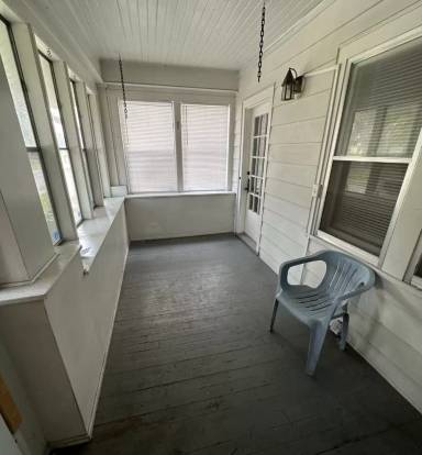 Main picture of 2227 Dorr St