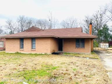 Main picture of 4105 Saint Louis Rd