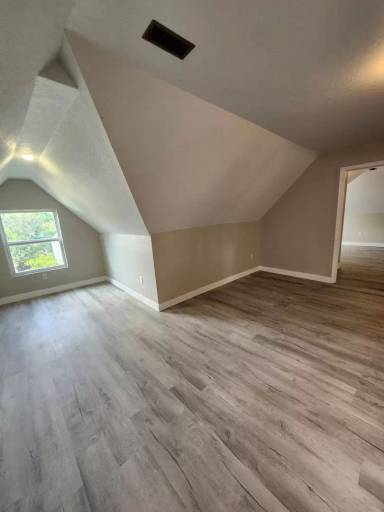 Main picture of 203 W Morrison St