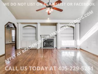 Main picture of 3837 Sunward Cir