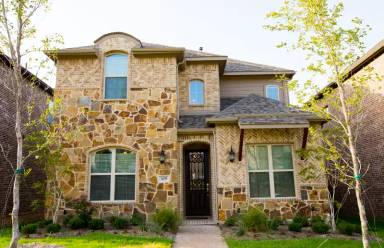 Main picture of 3935 Wind Cave Bnd