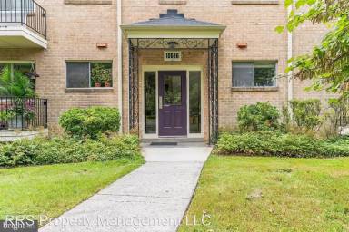 Main picture of 10636 Montrose Ave