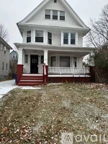 Main picture of 10006 Pierpont Ave