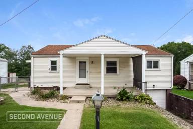 Main picture of 2210 Guffey Rd