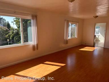 Main picture of 8634 MacArthur Blvd