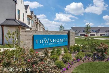Main picture of The Townhomes at Bluebonnet Trails Apartments