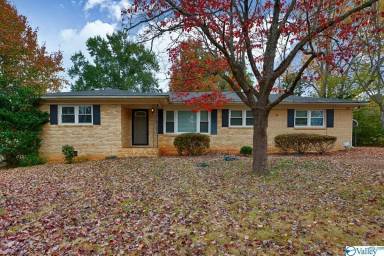 Main picture of 6320 Davies Ave NW