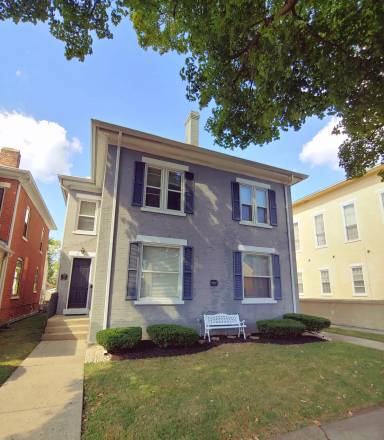 Main picture of 328 1/2 S 4th St