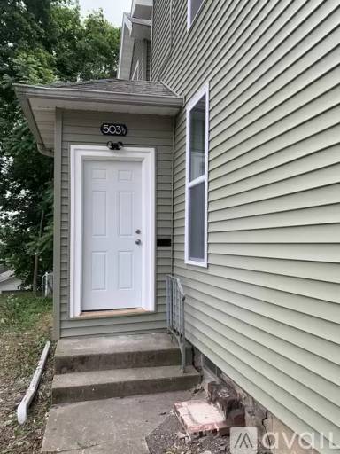 Main picture of 503 E Tipton St