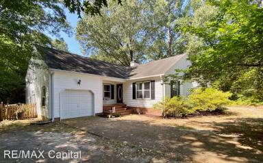 Main picture of 7944 Terrapin Cove Rd