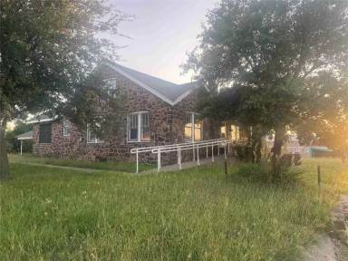 Main picture of 602 E Wise St