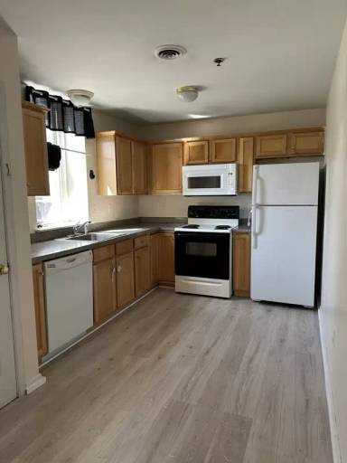 Main picture of 934 Rose St