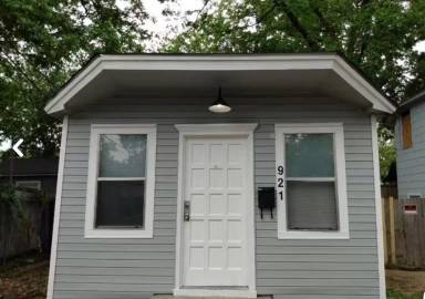 Main picture of 913 N Fitzhugh Ave