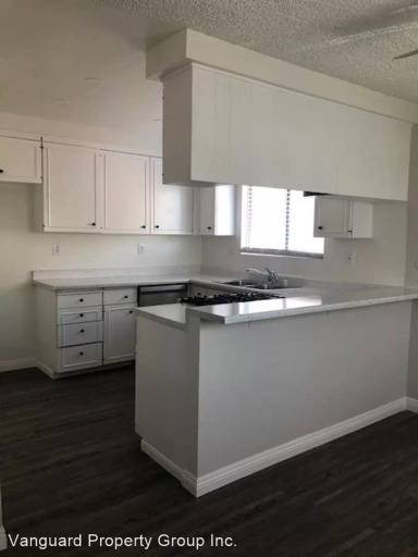 Main picture of 18182 Mandarin Ln