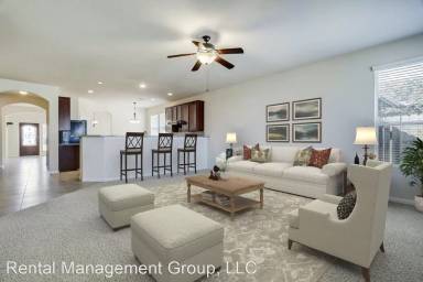 Main picture of 6318 Saragosa Crossing Ln