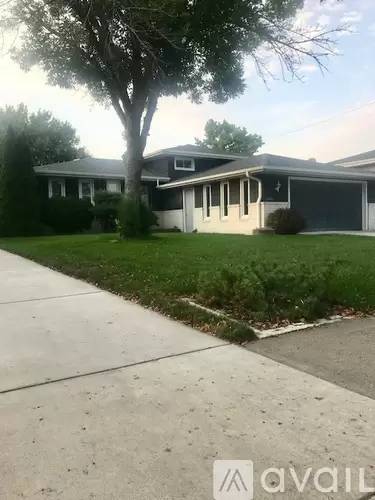 Main picture of 2101 44th St