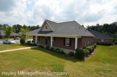 Main picture of Eagles Landing
