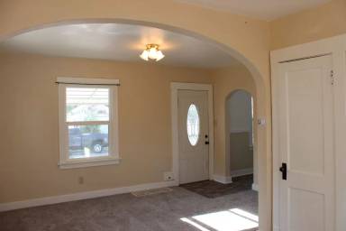 Main picture of 1407 Danforth Ave