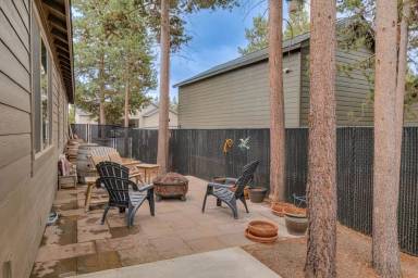 Main picture of 51864 Fordham Dr