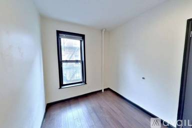 Main picture of 328 East 78th St