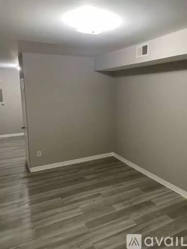 Main picture of 860 N 42nd St