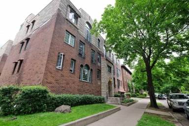 Main picture of 3210 Girard Ave S