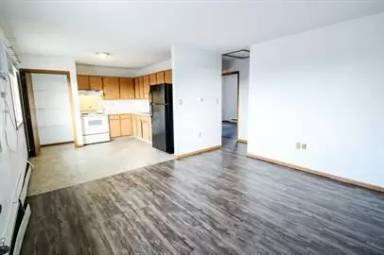 Main picture of 4620 Vasey Ave