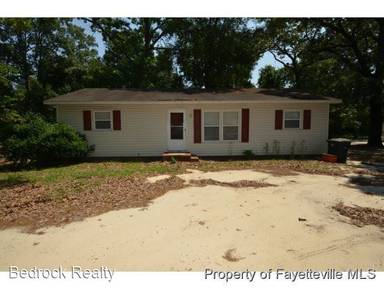 Main picture of 6330 Ginger Cir