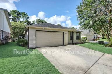 Main picture of 2067 Wax Myrtle Ct