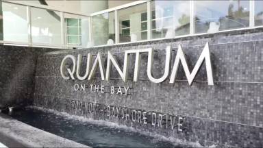 Main picture of Quantum on the Bay