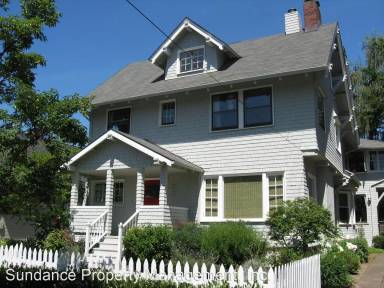 Main picture of 2253 NW Irving St