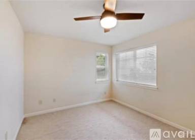 Main picture of 9307 Stone Ave N