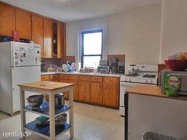 Main picture of 40 Cedar St