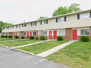 Main picture of 4216 Parker St