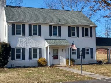 Main picture of 311 Main St