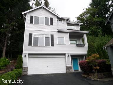 Main picture of 624 Bellevue Way SE