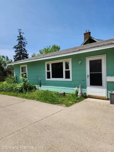 Main picture of 1910 Jackson Ave