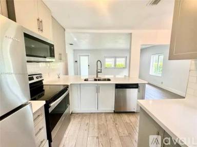 Main picture of 4916 Washington Dr