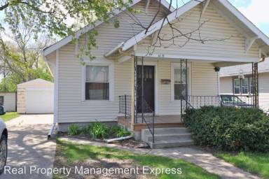 Main picture of 419 N Indiana Ave