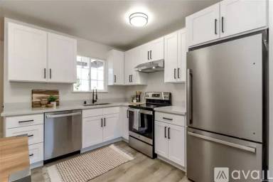 Main picture of 16525 41st Ave NE