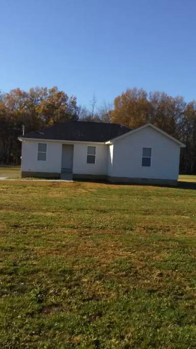 Main picture of 733 Chapel Rd