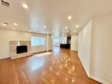 Main picture of 6903 Eberhart St