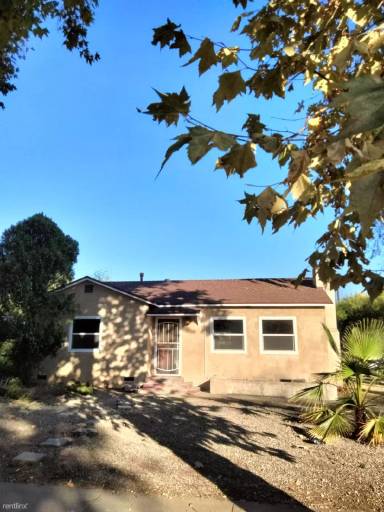 Main picture of 4617 N D St