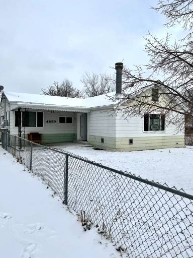 Main picture of 4889 W Tennessee Ave
