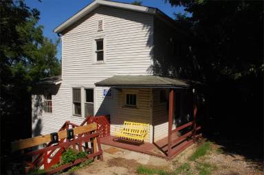 Main picture of 11 1/2 S High St