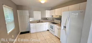 Main picture of 9 Carmalt St