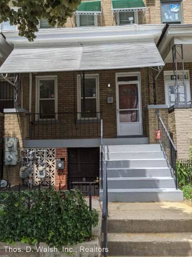 Main picture of 1410 Massachusetts Ave SE
