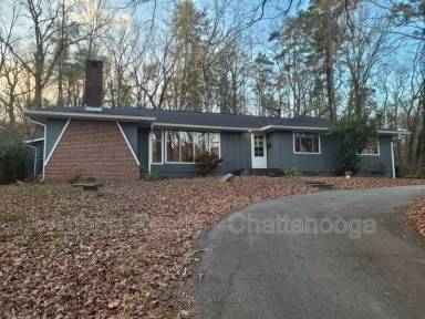 Main picture of 1320 S Seminole Dr